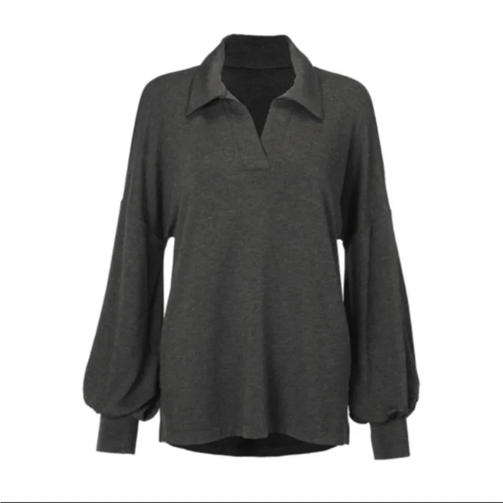 CAbi puff sleeve long sleeve v neck Tee Size extra Small Color‎ Charcoal Gray